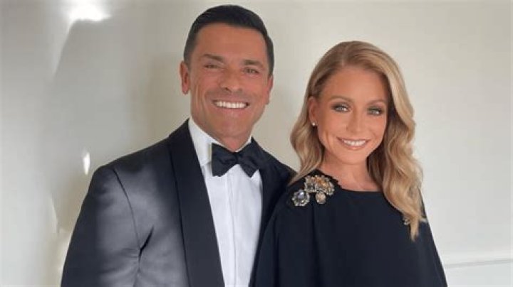 Kelly Ripa Net Worth: A Comprehensive Overview